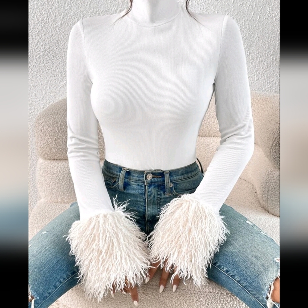 Fuzzy Cuff Mock turtle Neck Bodysuit sz Small